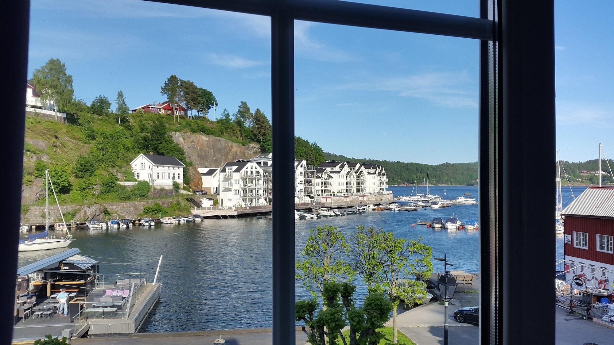 Tvedestrand Fjordhotell - Unike Hoteller Exterior foto